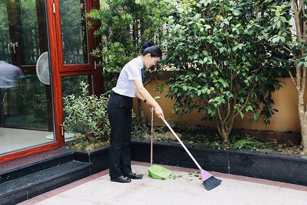 美的物業拿出2.5%的物業費關愛