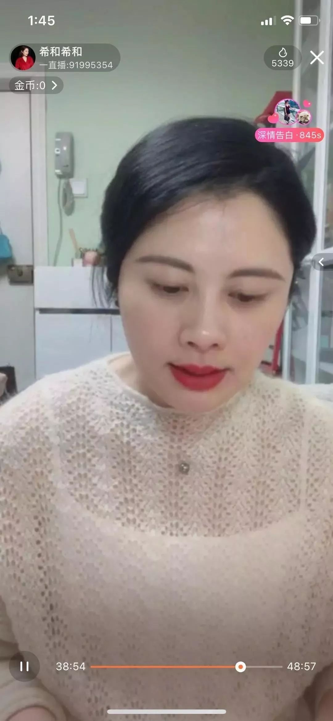 被迫禁足後，我成了「販賣無聊」的主播