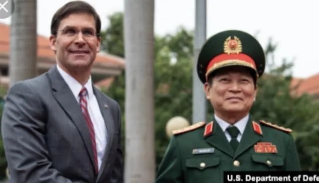 新冠疫情疑雲：讓羅斯福號航母淪陷的罪魁禍首到底是誰？