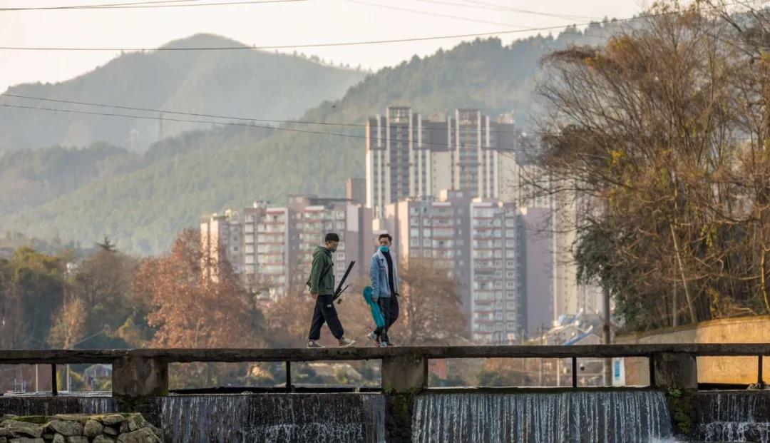 疫情下地產人「眾生相」：新
