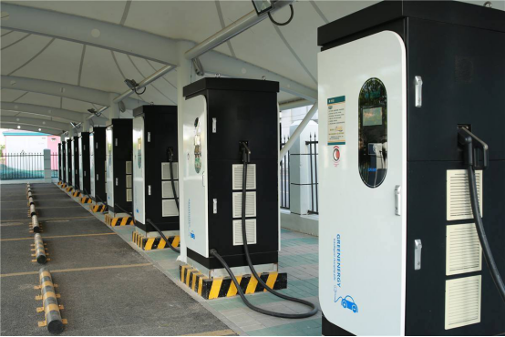 理想汽車是豐田的好學生