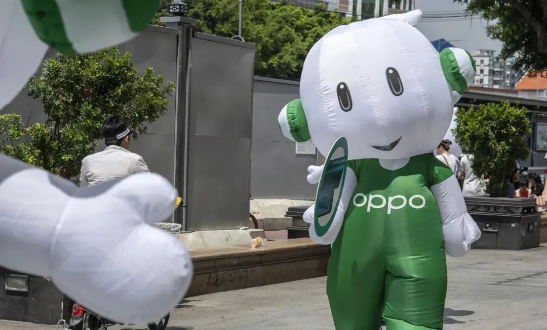 華為守孤城，競對大反撲