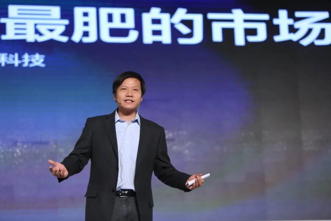 華為守孤城，競對大反撲