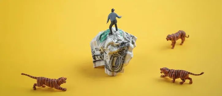 華為守孤城，競對大反撲