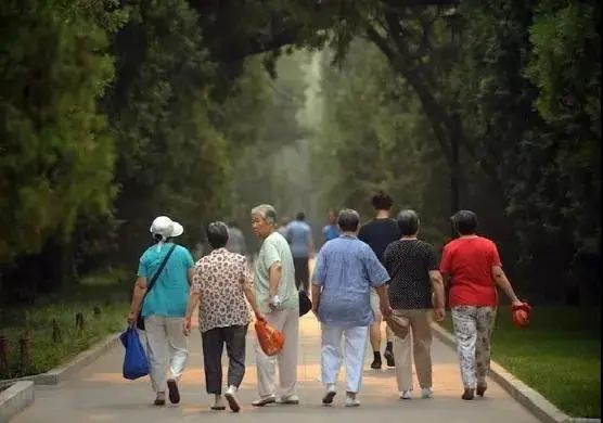 “十四五”中国老年人口将超3亿
