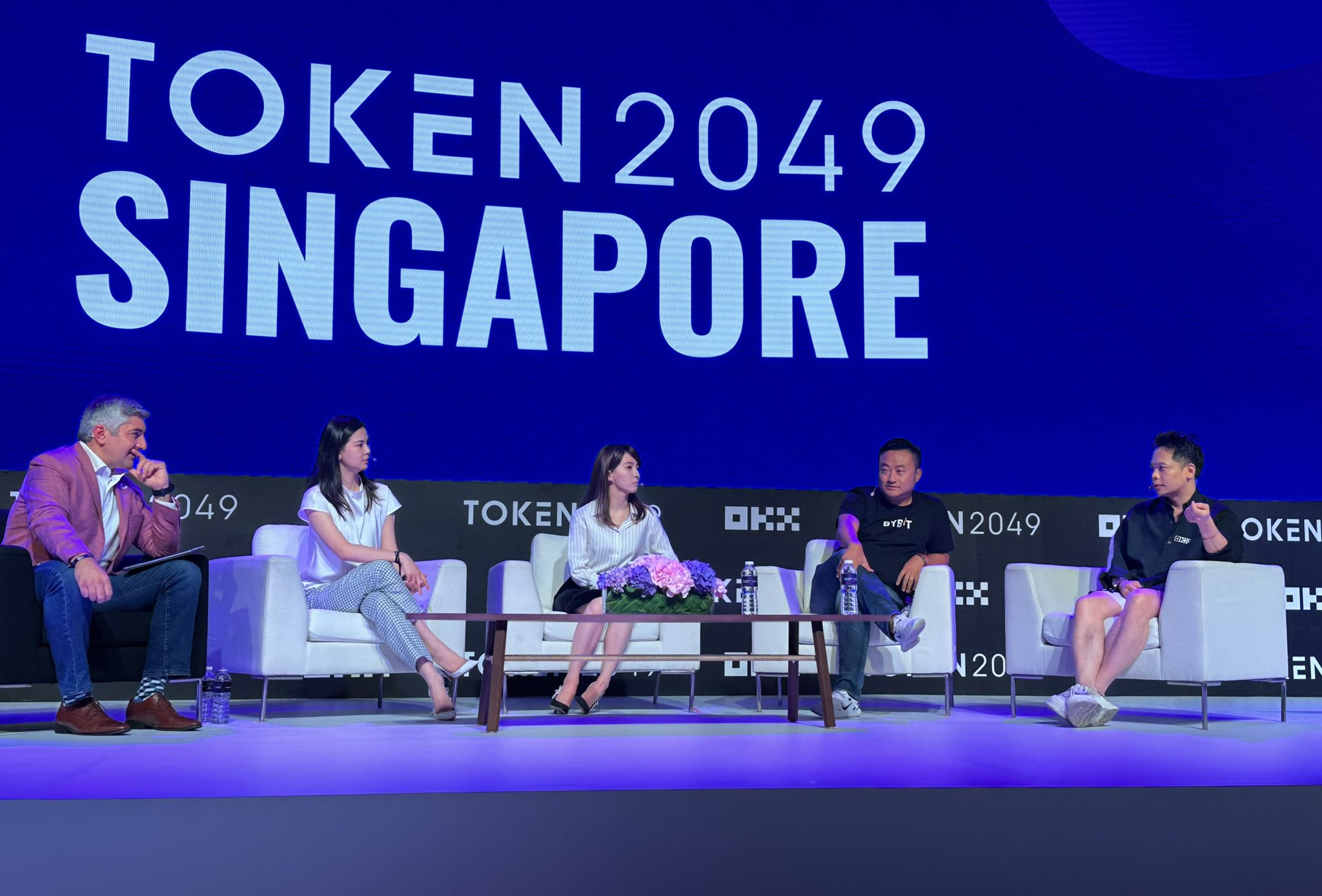 万人参会！Web3史上最大规模盛会TOKEN2049 在新加坡成功举办，头部科技公司OKX高管齐亮相