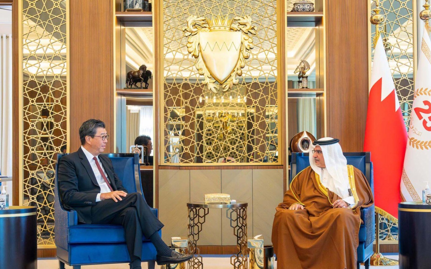 新加坡海灣銀行：擁抱加密貨幣與合規框架下的新型銀行服務