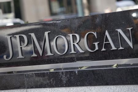 摩根大通：Omicron不会影响全球股市上涨，但要警惕各国央行货币政策转变